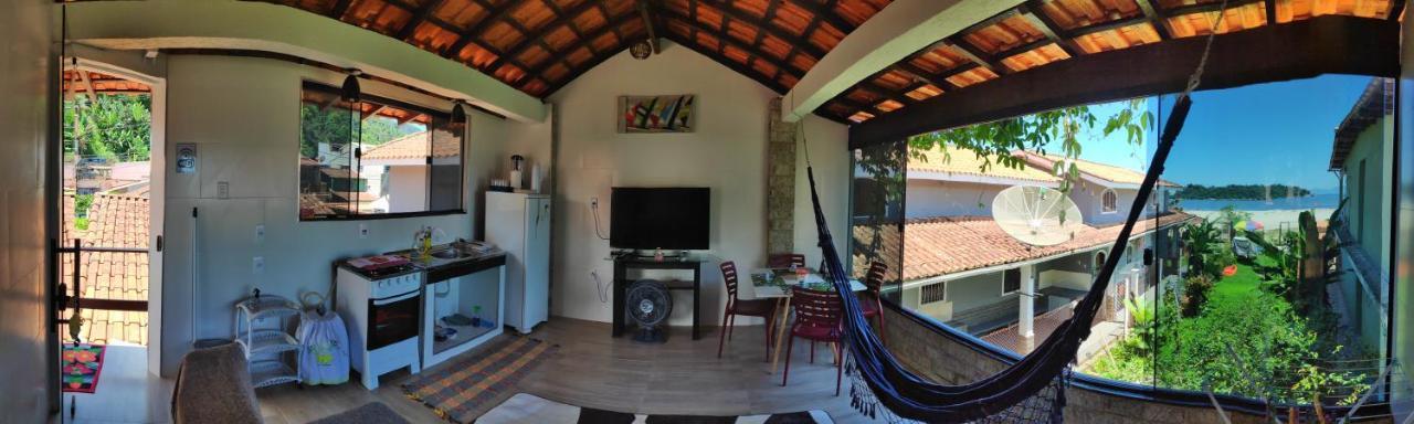 Flat Com Portao Na * Angra dos Reis